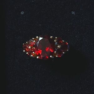 JTV Round Vermelho Garnet 18K Yellow Gold Over Silver Ring - Size: 6